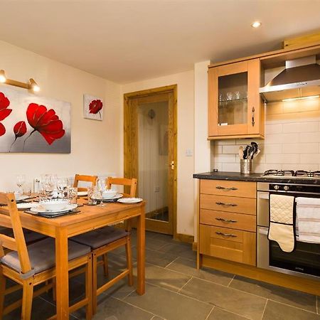 Agathi Villa Keswick  Ngoại thất bức ảnh
